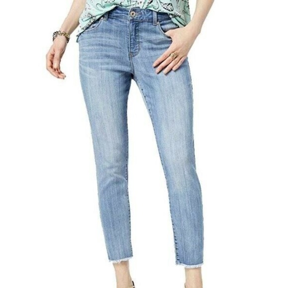 Style & Co. Denim - Style & Co 14P Ballard Blue Ankle Jeans 6AS66